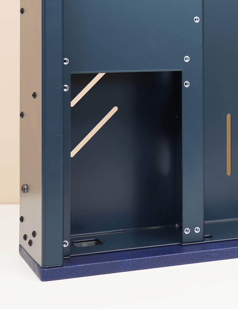 HOMELine - Overhead AFT BOX - SKALARKI electronics Ltd