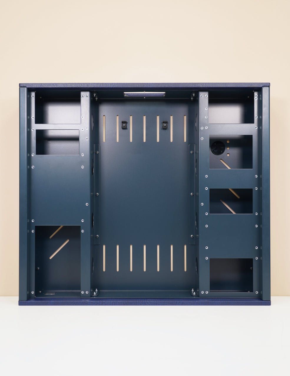 HOMELine - Overhead AFT BOX - SKALARKI electronics Ltd