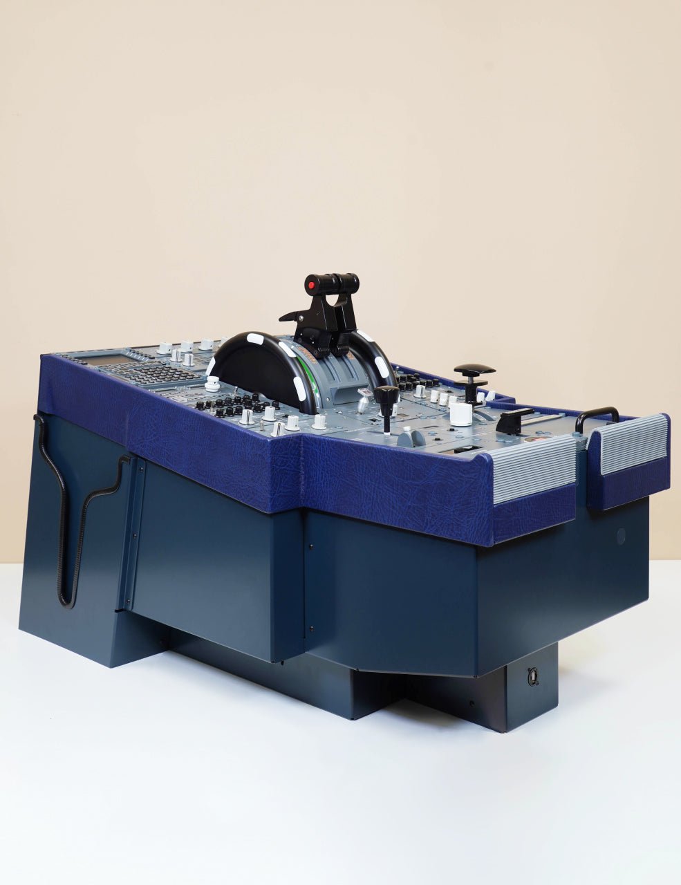 HOMELine - Pedestal PRO (P&P) - SKALARKI electronics Ltd - Airbus A320 - Flight Sim