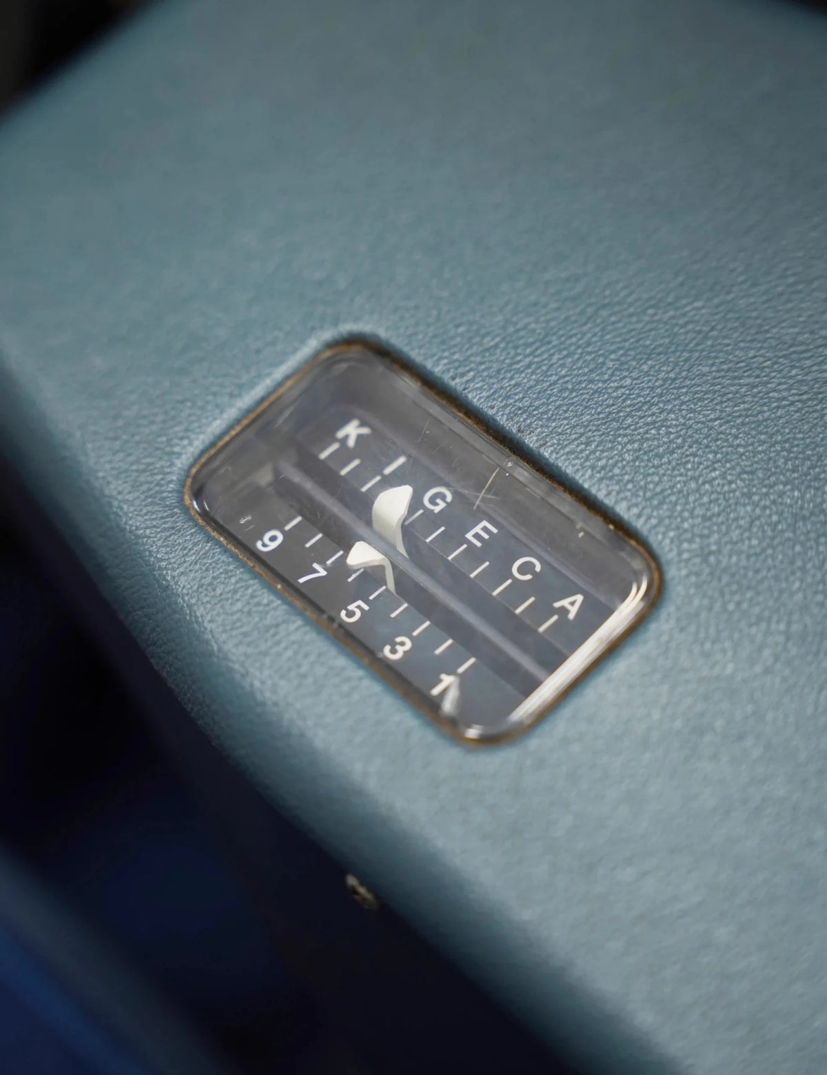 OEM - Original Pilot Seat CS - SKALARKI electronics Ltd