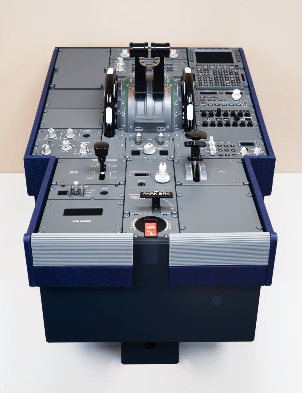 A32X HOMELine P&P components for Airbus A320 cockpit