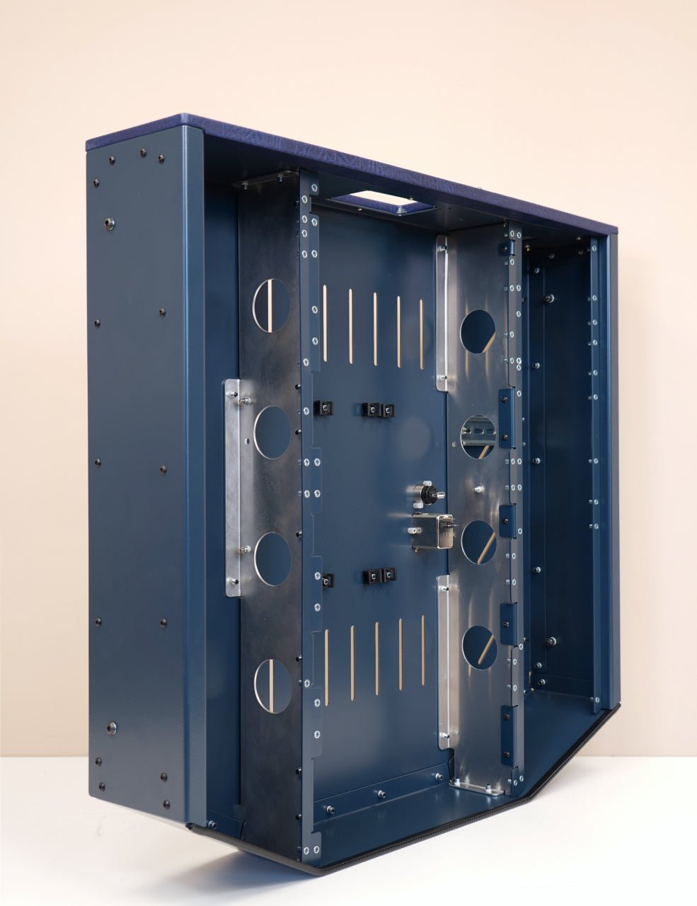 HOMELine - Overhead FWD BOX– SKALARKI electronics Ltd