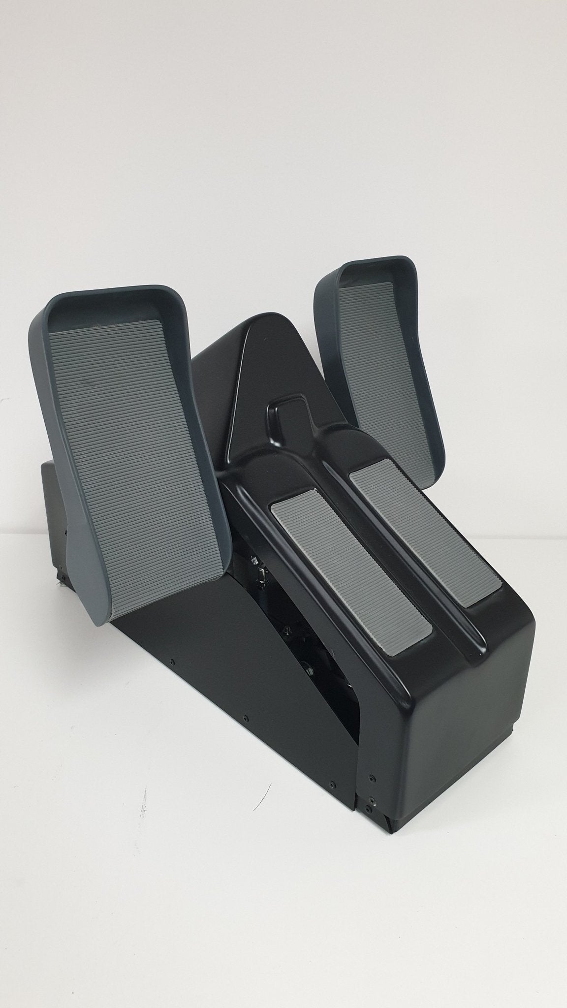 HOMELine Rudder Pedals for Airbus A320 cockpit builders.– SKALARKI electronics Ltd
